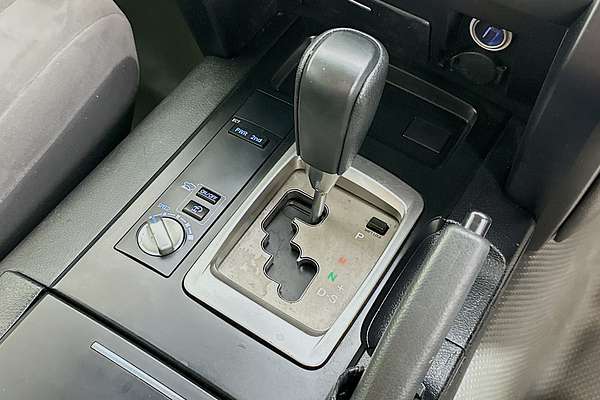 2018 Toyota LANDCRUISER GX (4x4) VDJ200R MY16
