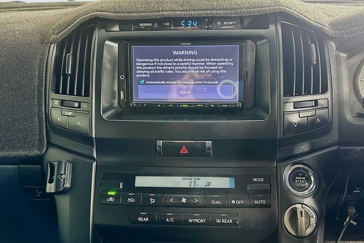 2011 Toyota LANDCRUISER GXL (4x4) UZJ200R 09 UPGRADE