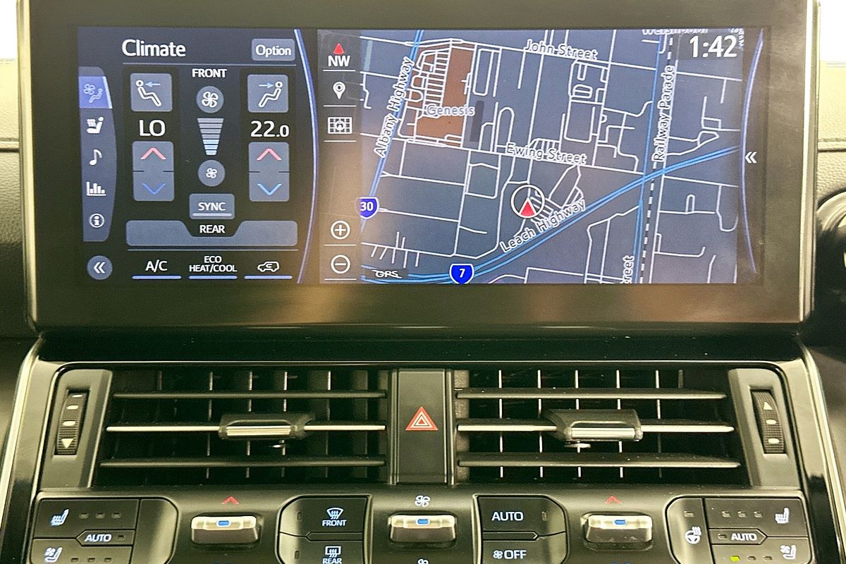 2022 Toyota LANDCRUISER LC300 SAHARA (4x4) FJA300R