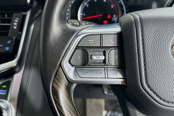 2022 Toyota Landcruiser LC300 VX (4x4) FJA300R