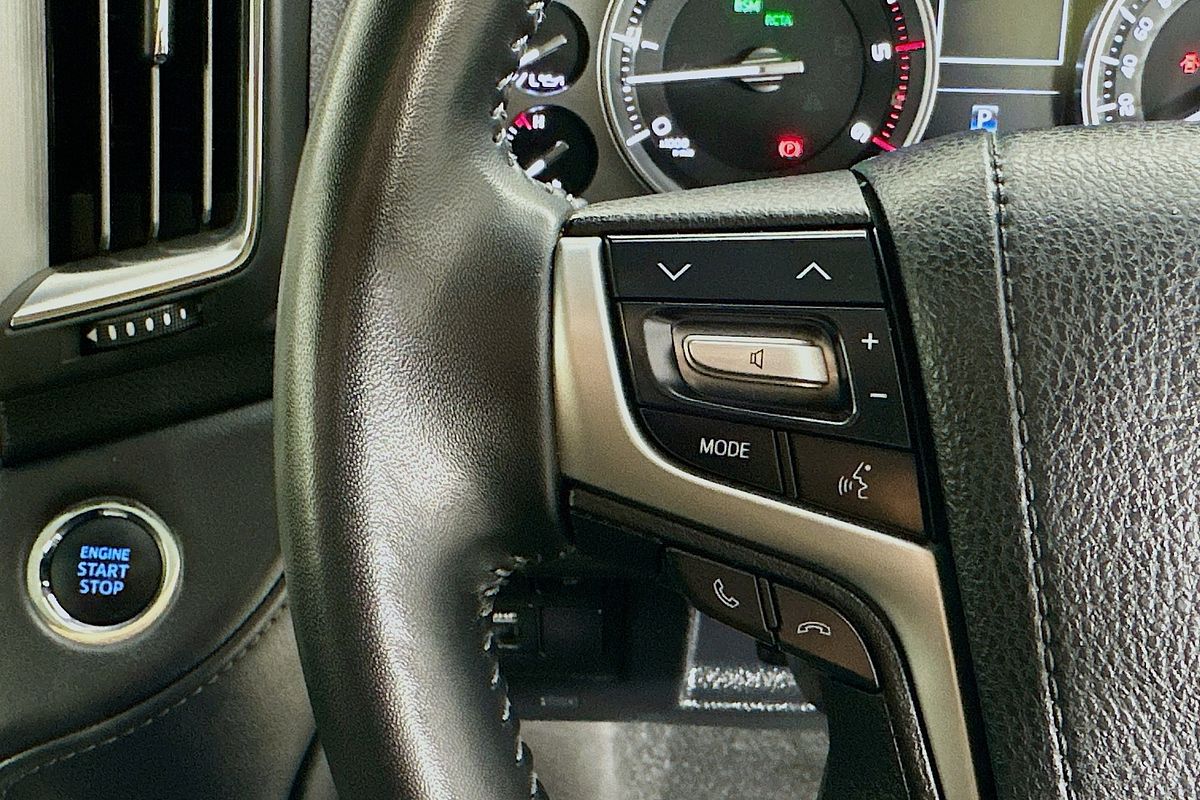 2018 Toyota LANDCRUISER LC200 VX (4x4) VDJ200R