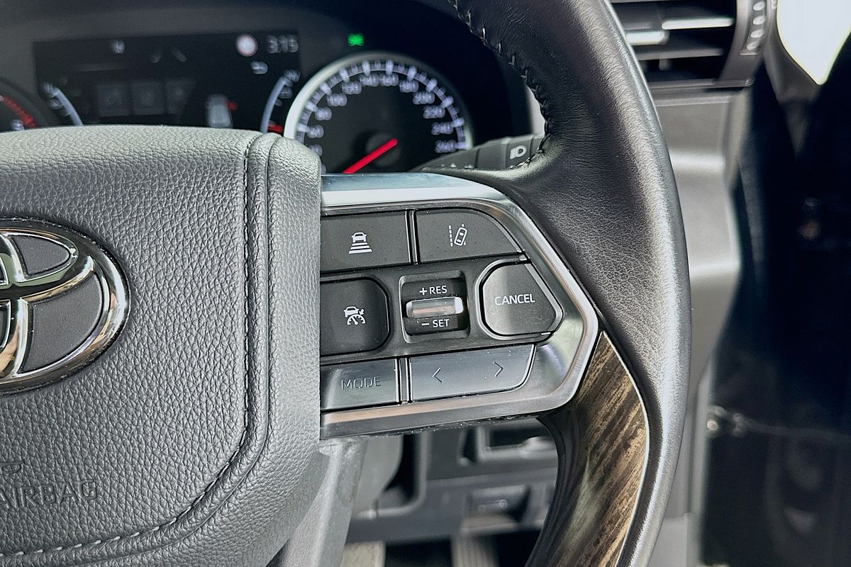 2022 Toyota Landcruiser LC300 VX (4x4) FJA300R