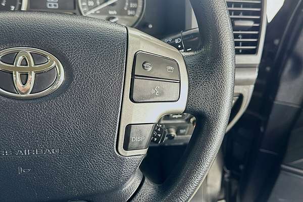 2011 Toyota LANDCRUISER GXL (4x4) UZJ200R 09 UPGRADE