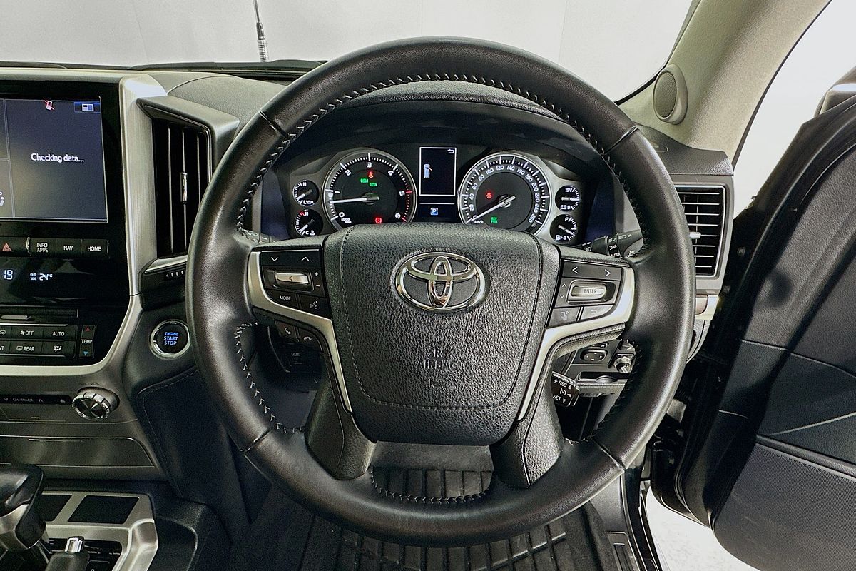 2018 Toyota LANDCRUISER LC200 VX (4x4) VDJ200R