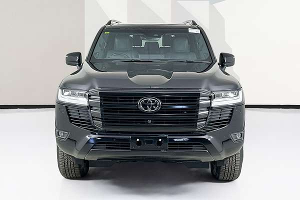 2023 Toyota Landcruiser LC300 SAHARA (4x4) FJA300R