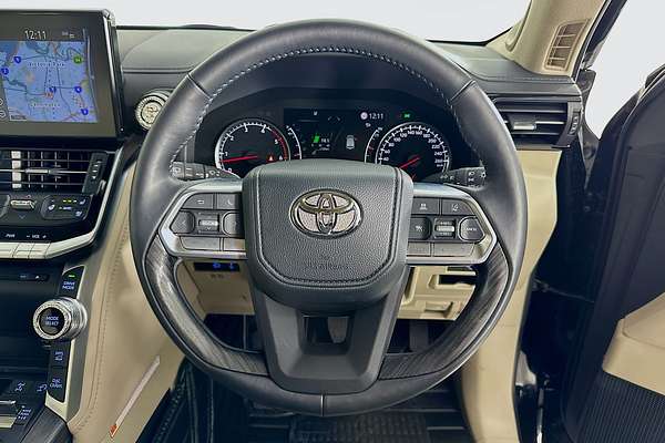2024 Toyota Landcruiser LC300 SAHARA ZX (4x4) FJA300R