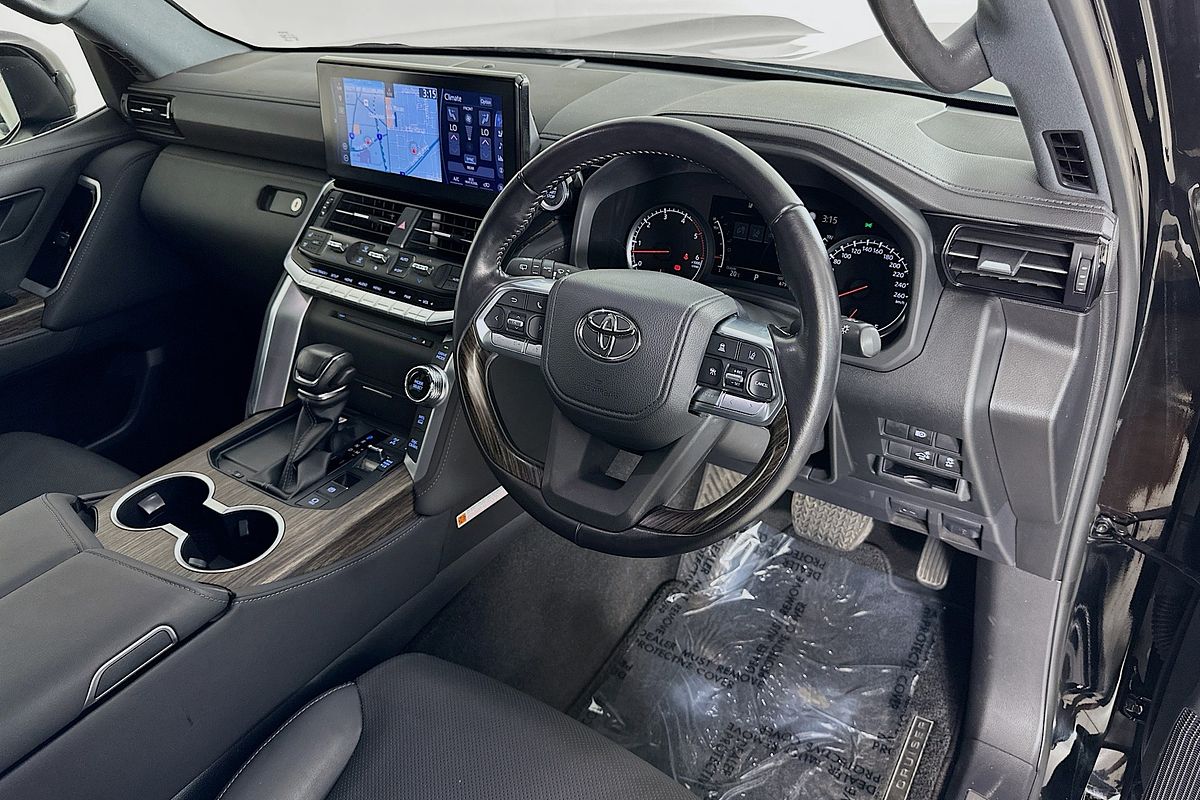 2022 Toyota Landcruiser LC300 VX (4x4) FJA300R