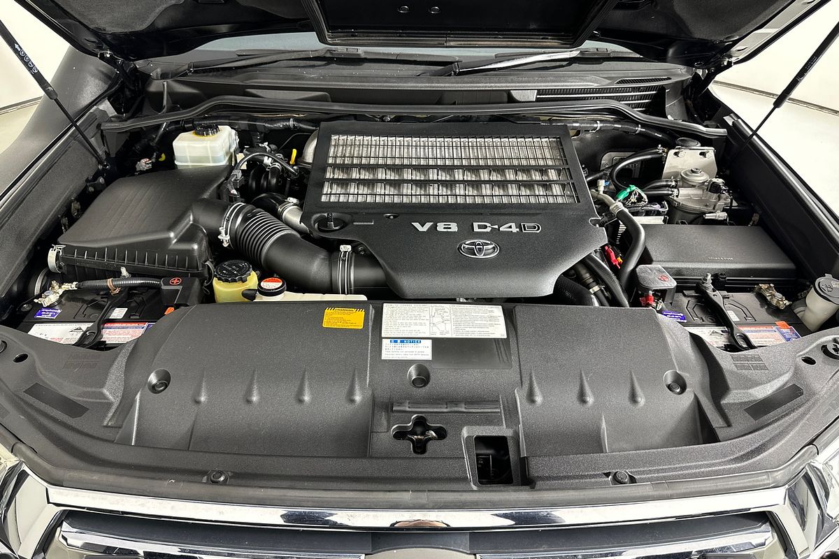 2016 Toyota LANDCRUISER SAHARA (4x4) VDJ200R MY16
