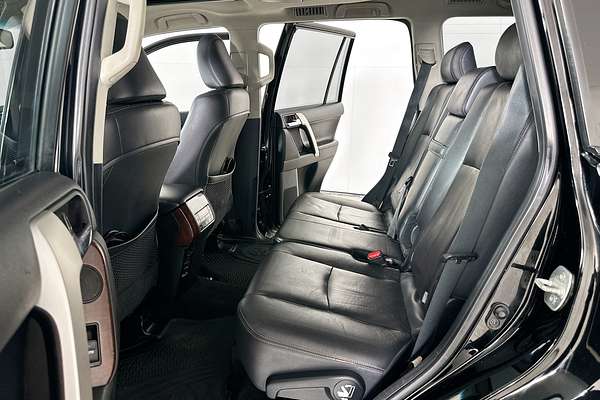 2013 Toyota LANDCRUISER PRADO KAKADU (4x4) KDJ150R MY14