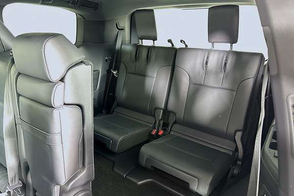 2023 Toyota Landcruiser LC300 SAHARA (4x4) FJA300R