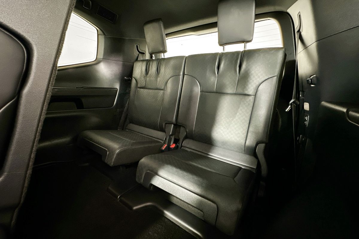 2022 Toyota LANDCRUISER LC300 SAHARA (4x4) FJA300R