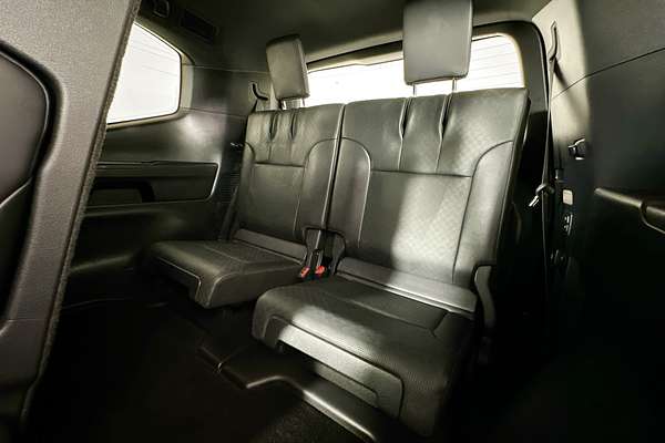 2022 Toyota LANDCRUISER LC300 SAHARA (4x4) FJA300R