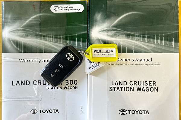 2022 Toyota LANDCRUISER LC300 GXL (4x4) FJA300R