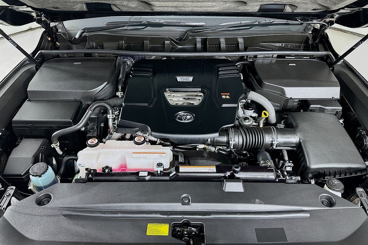 2022 Toyota Landcruiser LC300 VX (4x4) FJA300R