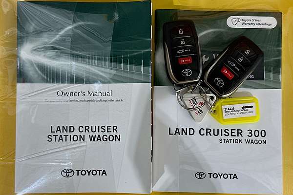 2024 Toyota Landcruiser LC300 SAHARA ZX (4x4) FJA300R