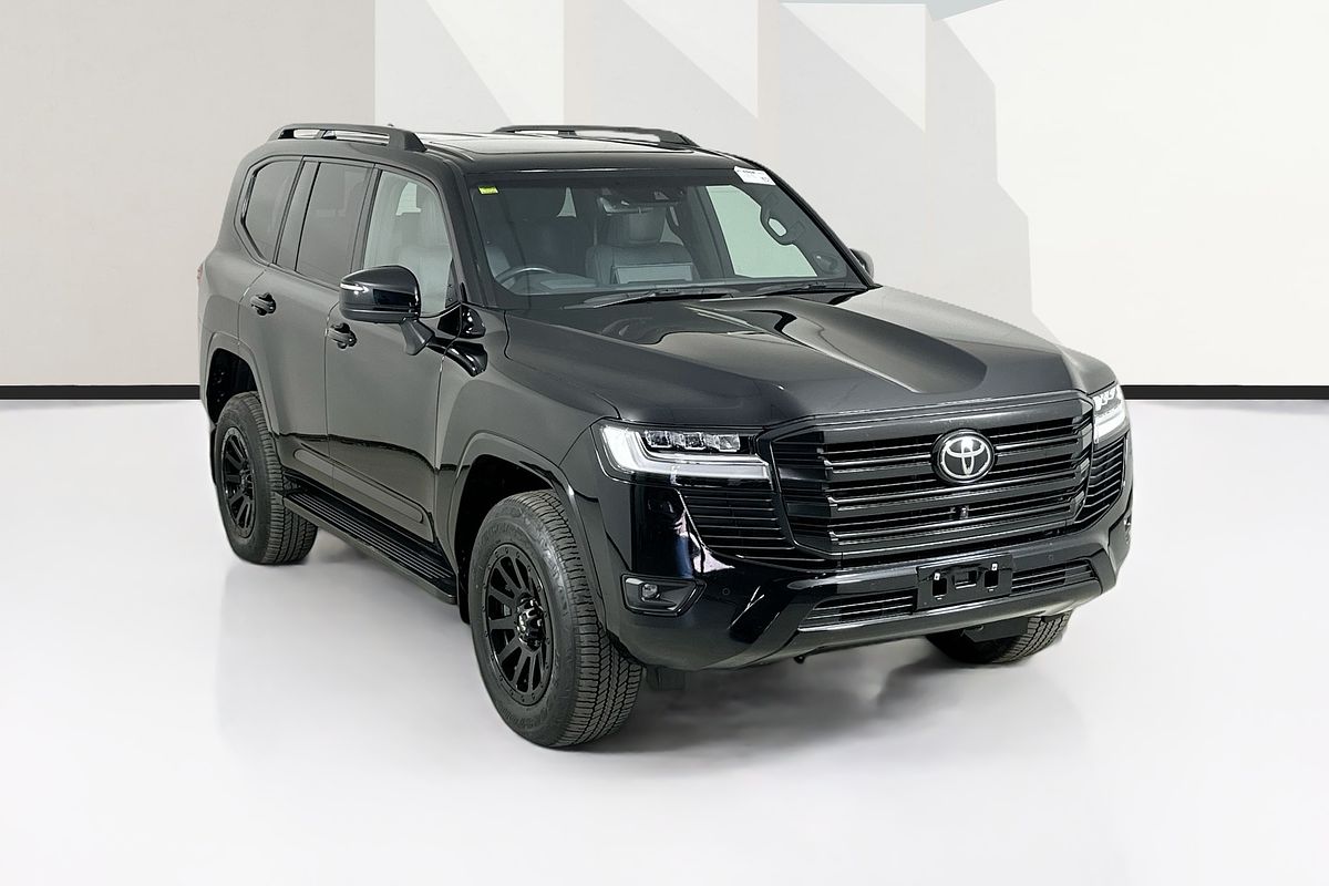 2023 Toyota Landcruiser LC300 SAHARA (4x4) FJA300R