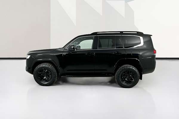 2022 Toyota Landcruiser LC300 VX (4x4) FJA300R
