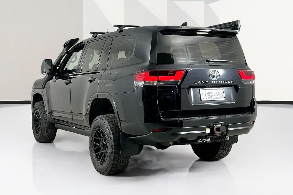 2022 Toyota LANDCRUISER LC300 GX (4x4) FJA300R