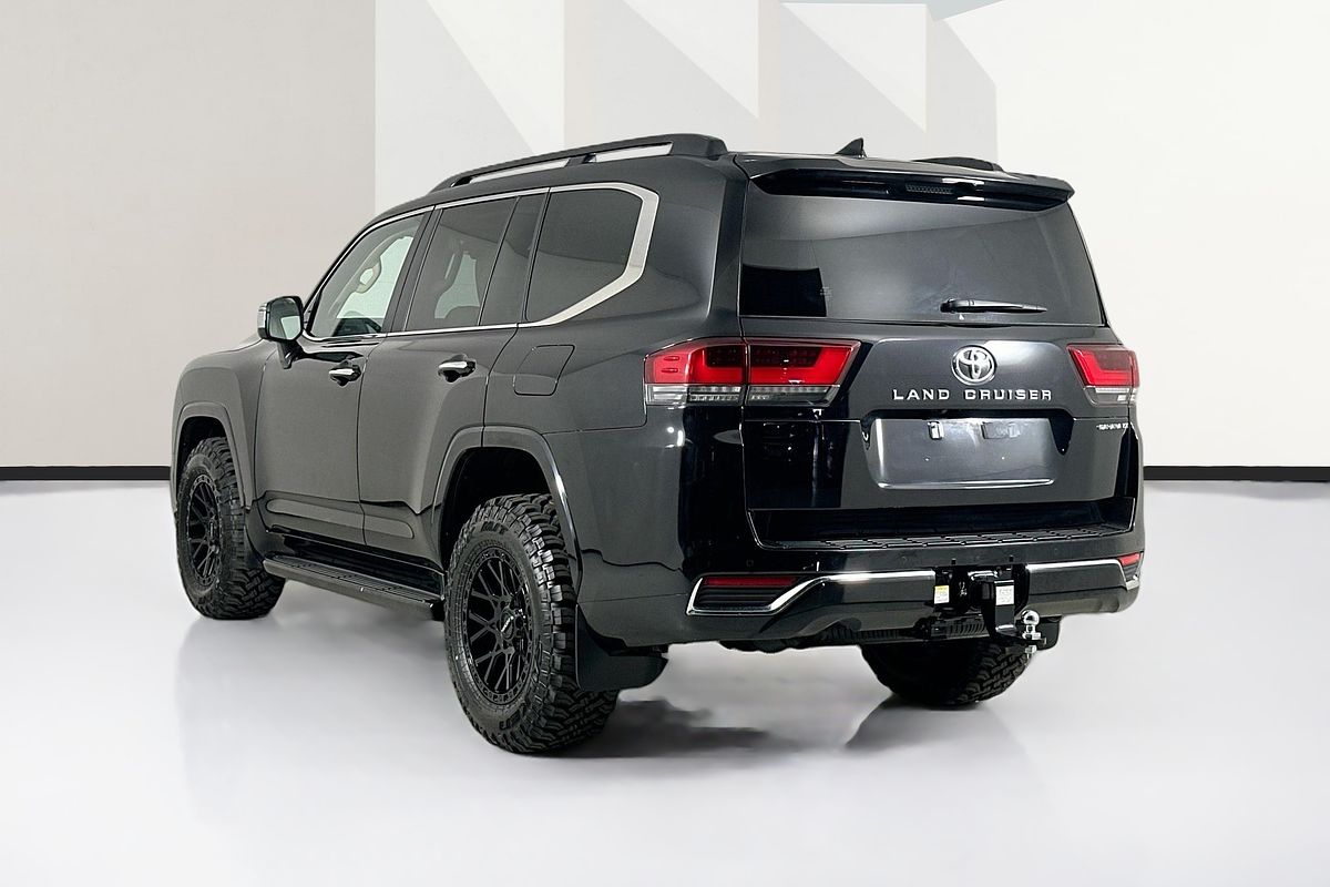 2024 Toyota LANDCRUISER LC300 SAHARA ZX (4x4) FJA300R