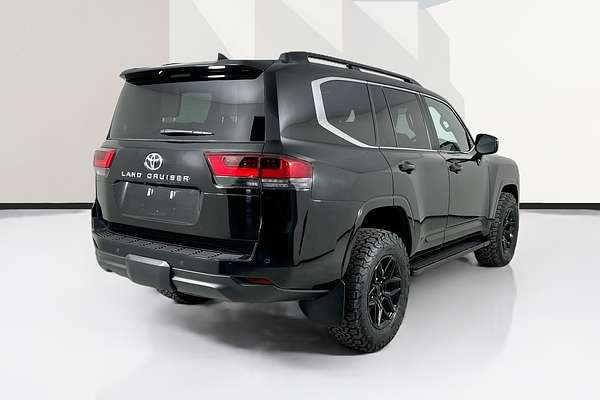 2022 Toyota Landcruiser LC300 VX (4x4) FJA300R