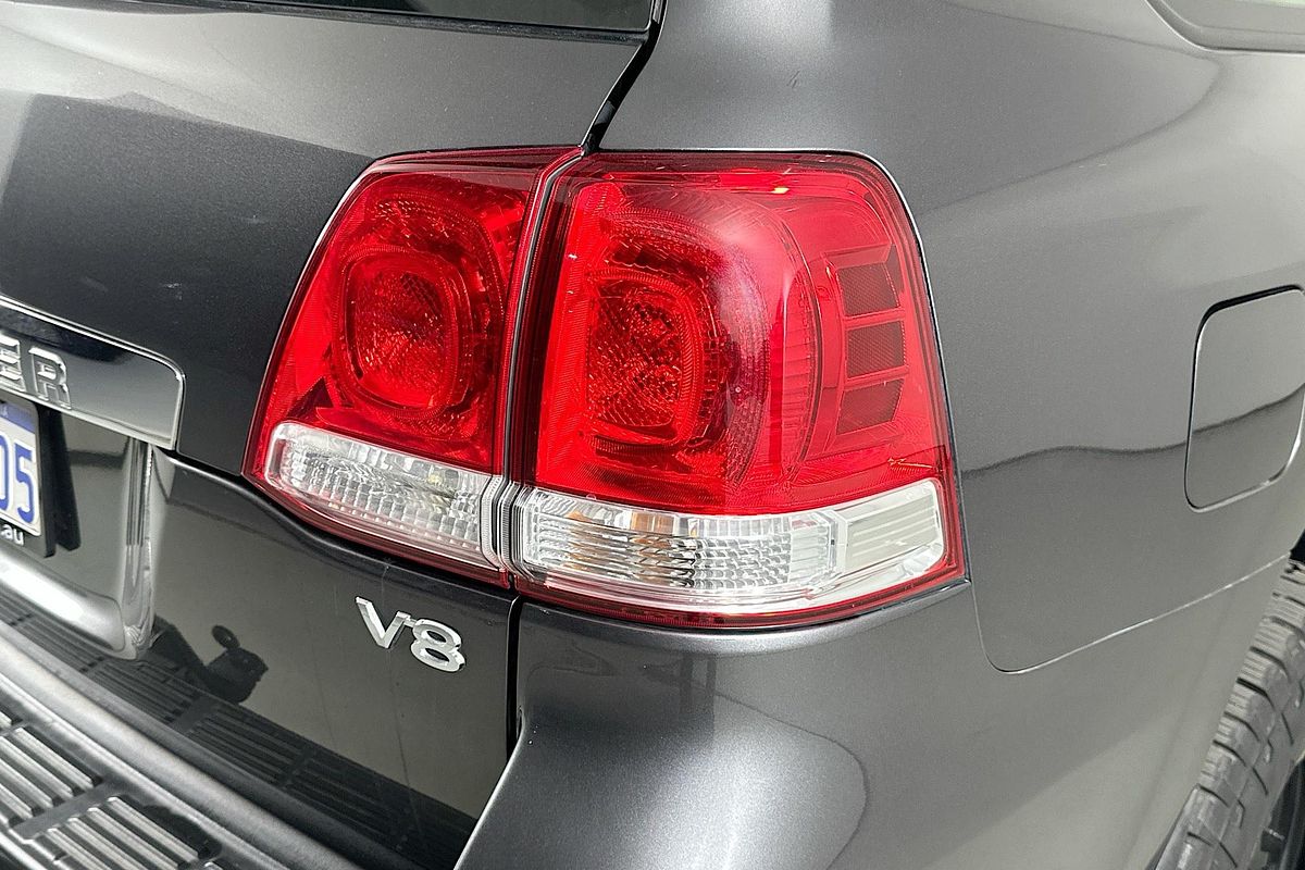 2011 Toyota LANDCRUISER GXL (4x4) UZJ200R 09 UPGRADE