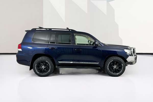 2019 Toyota LANDCRUISER LC200 SAHARA (4x4) VDJ200R