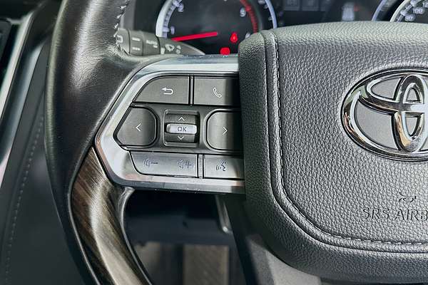 2022 Toyota LANDCRUISER LC300 SAHARA (4x4) FJA300R