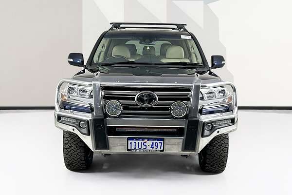 2019 Toyota LANDCRUISER LC200 SAHARA (4x4) VDJ200R