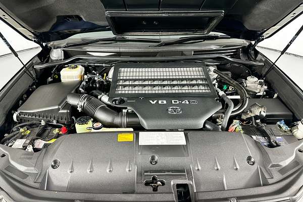 2019 Toyota LANDCRUISER LC200 SAHARA (4x4) VDJ200R