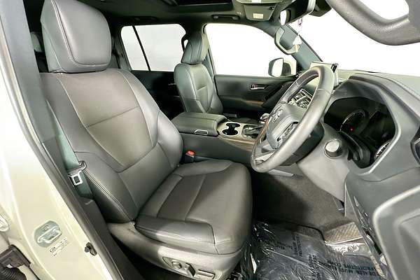 2024 Toyota LANDCRUISER LC300 VX (4x4) FJA300R
