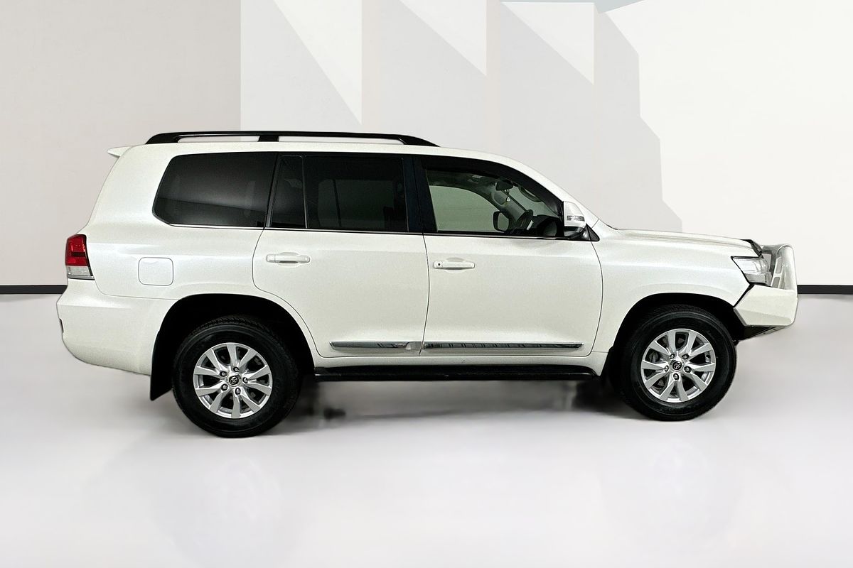 2021 Toyota LANDCRUISER LC200 SAHARA (4x4) VDJ200R