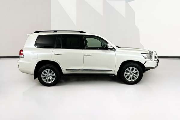 2020 Toyota LANDCRUISER LC200 SAHARA (4x4) VDJ200R
