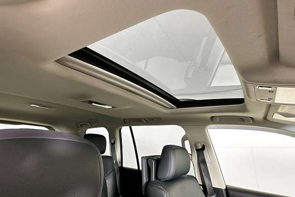 2021 Toyota LANDCRUISER LC200 SAHARA (4x4) VDJ200R