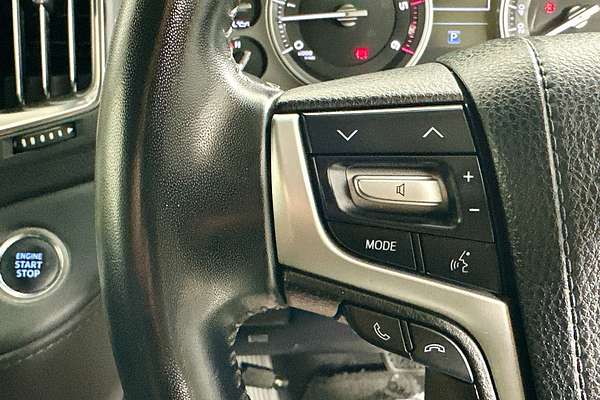 2021 Toyota LANDCRUISER LC200 SAHARA (4x4) VDJ200R