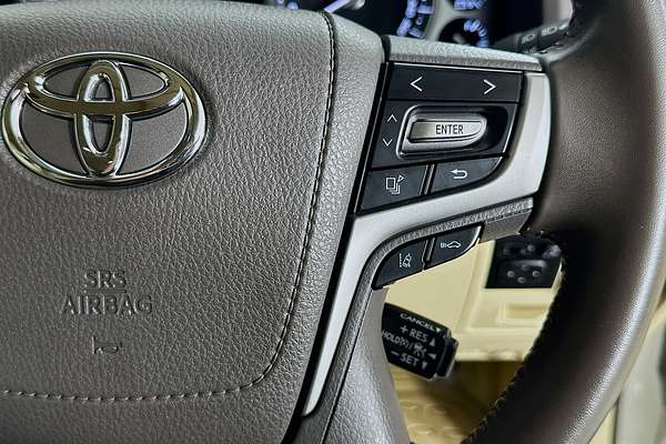 2017 Toyota LANDCRUISER SAHARA (4x4) VDJ200R MY16