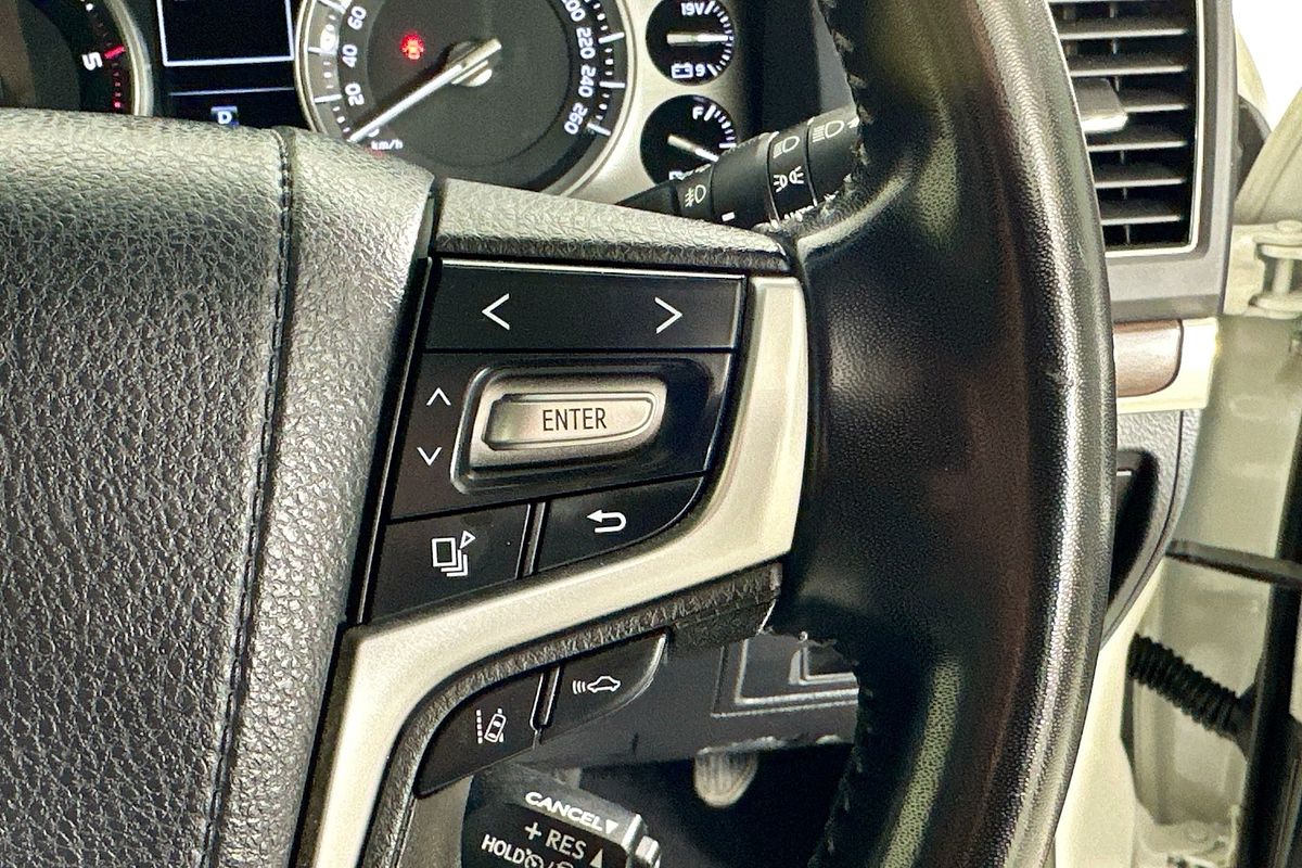 2021 Toyota LANDCRUISER LC200 SAHARA (4x4) VDJ200R