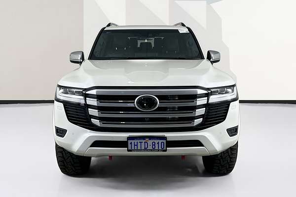 2023 Toyota LANDCRUISER LC300 SAHARA (4x4) FJA300R