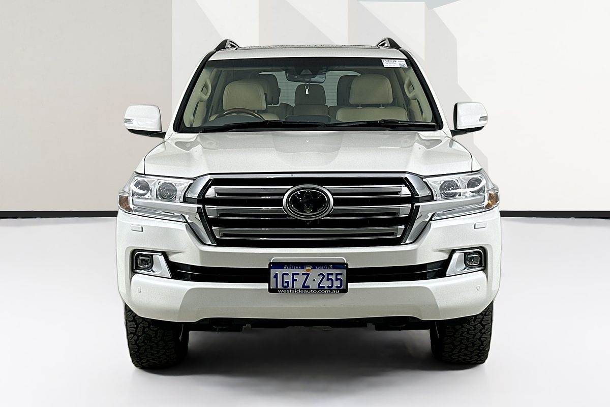 2017 Toyota LANDCRUISER SAHARA (4x4) VDJ200R MY16