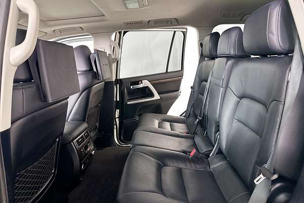 2021 Toyota LANDCRUISER LC200 SAHARA (4x4) VDJ200R