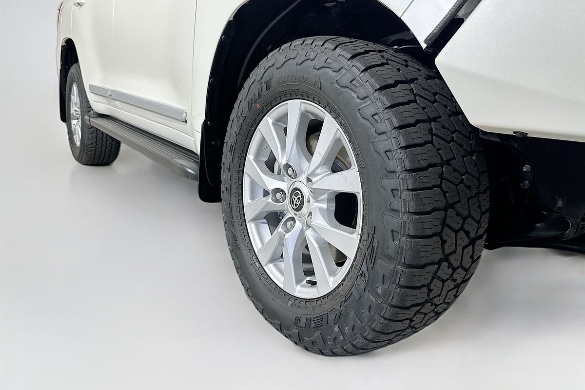 2020 Toyota LANDCRUISER LC200 SAHARA (4x4) VDJ200R