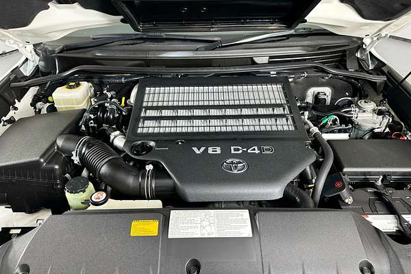 2020 Toyota LANDCRUISER LC200 SAHARA (4x4) VDJ200R