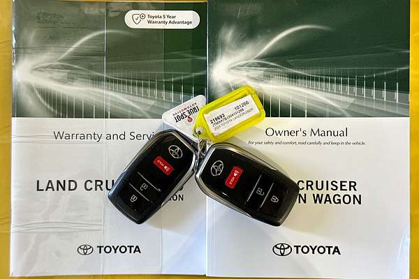 2024 Toyota LANDCRUISER LC300 VX (4x4) FJA300R