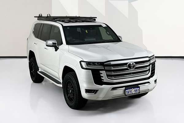 2023 Toyota Landcruiser LC300 SAHARA ZX (4x4) FJA300R