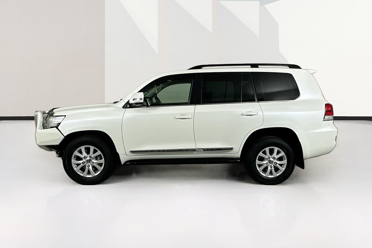 2021 Toyota LANDCRUISER LC200 SAHARA (4x4) VDJ200R