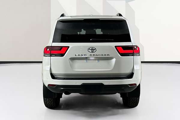 2024 Toyota LANDCRUISER LC300 VX (4x4) FJA300R