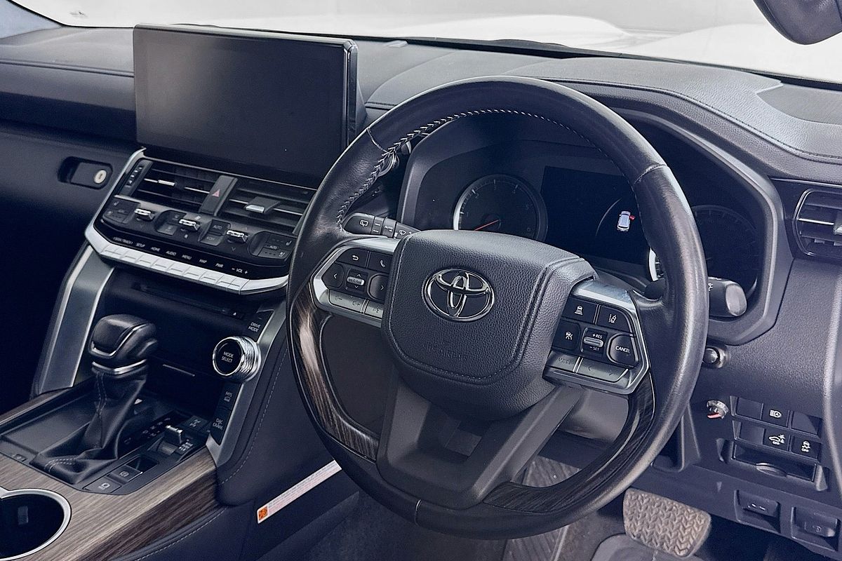 2022 Toyota Landcruiser LC300 VX (4x4) FJA300R