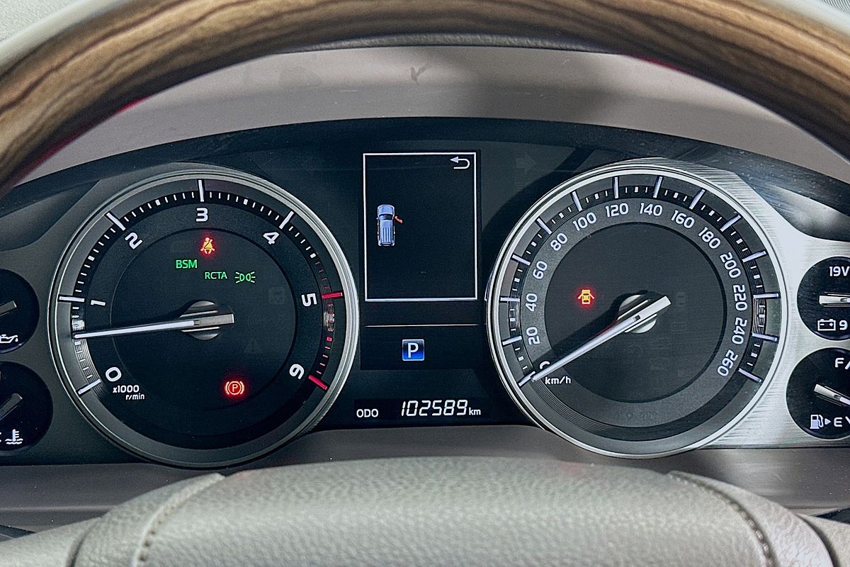 2020 Toyota LANDCRUISER LC200 SAHARA (4x4) VDJ200R