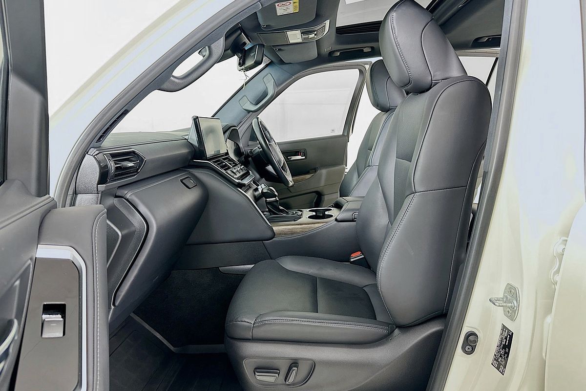 2022 Toyota Landcruiser LC300 VX (4x4) FJA300R