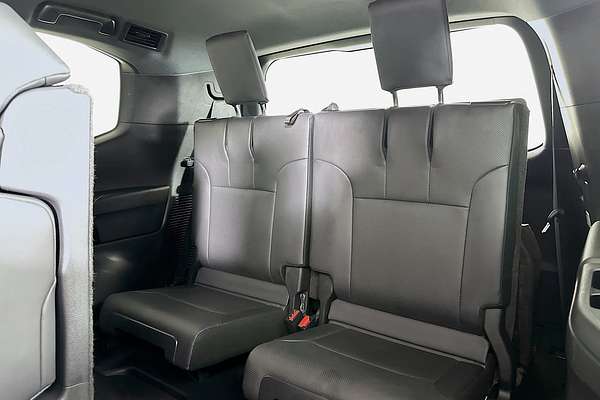 2022 Toyota Landcruiser LC300 VX (4x4) FJA300R