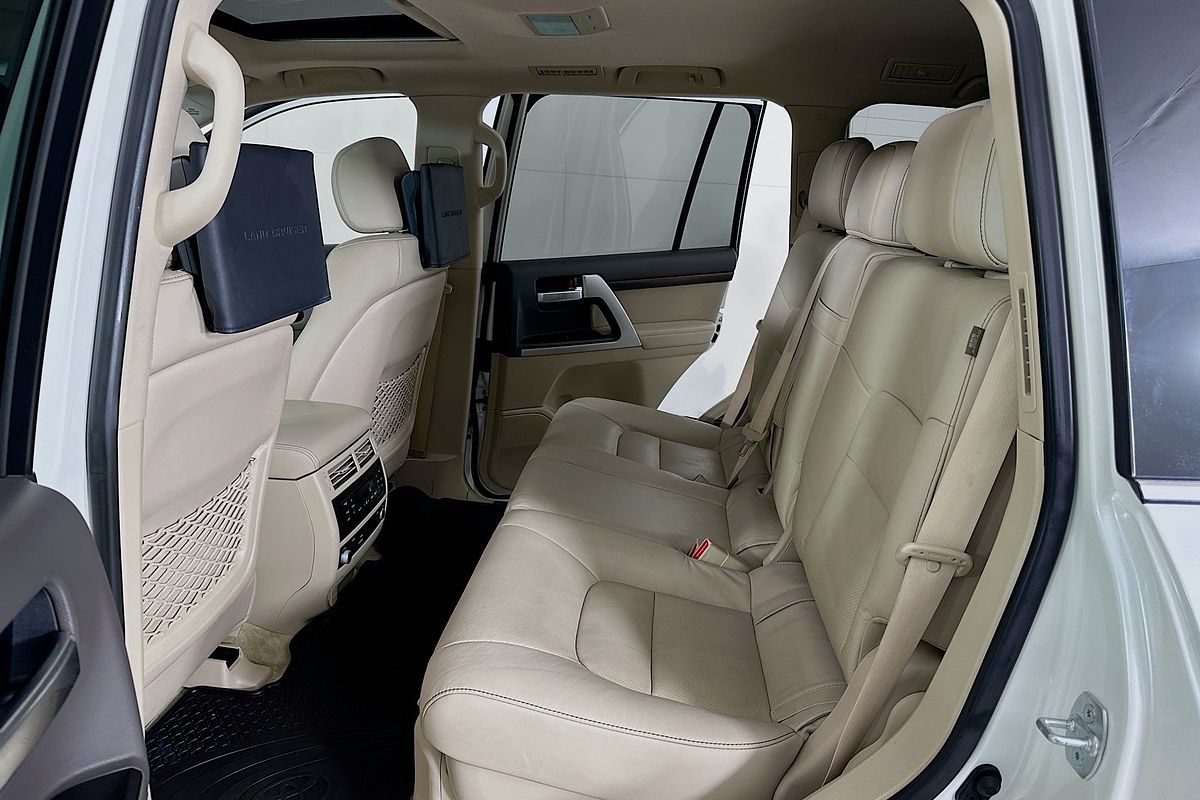 2020 Toyota LANDCRUISER LC200 SAHARA (4x4) VDJ200R